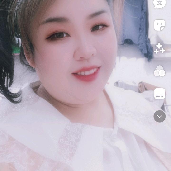 可爱小姐姐