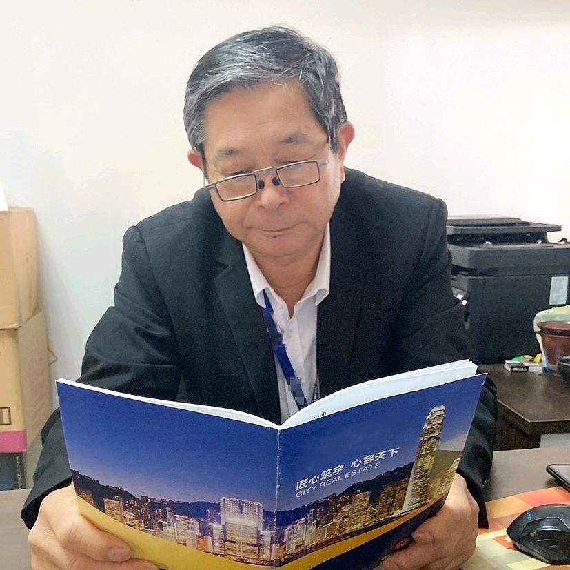 鲍根（手机摄影）