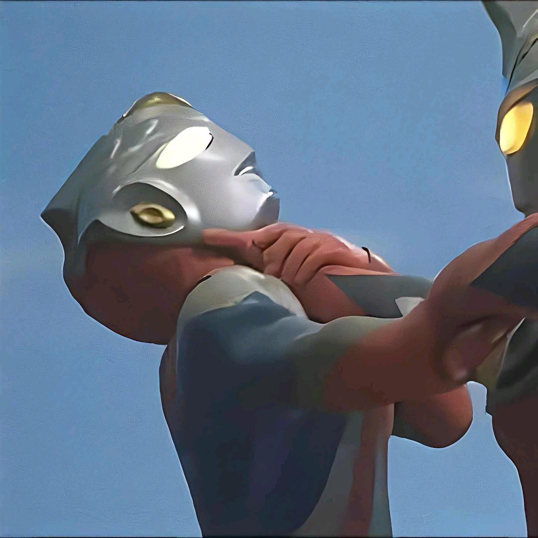 电线杆上没遭打死的麻雀