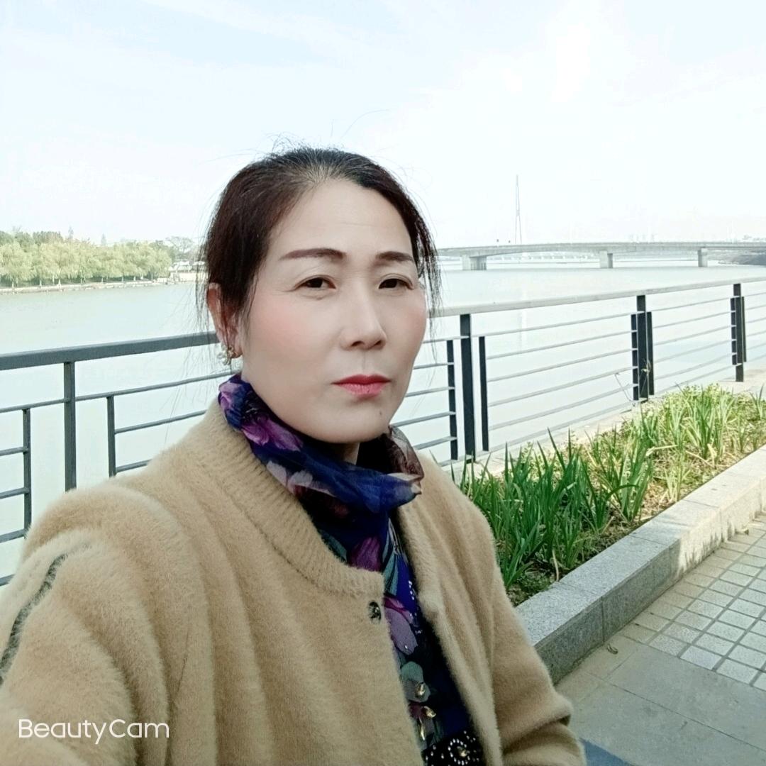 阳光司姐早5：30