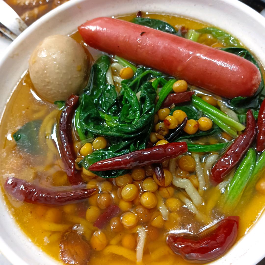 老阮板面。常年招收学员。