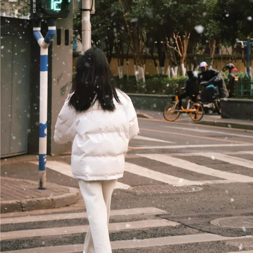 设计师-呵旺黄🍑