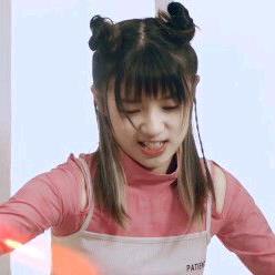 岚岚云朵