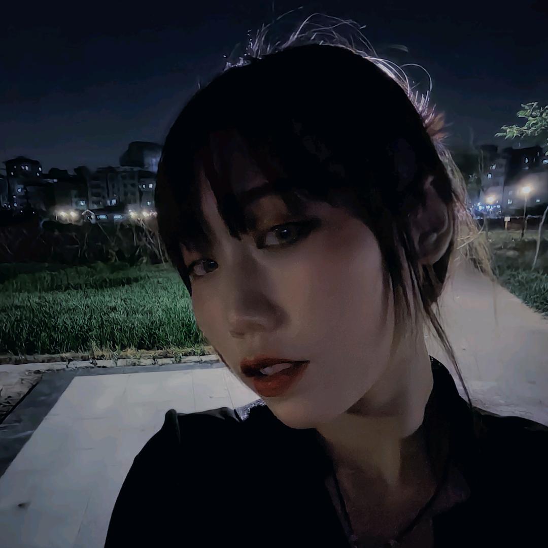 葡萄味的婷可爱