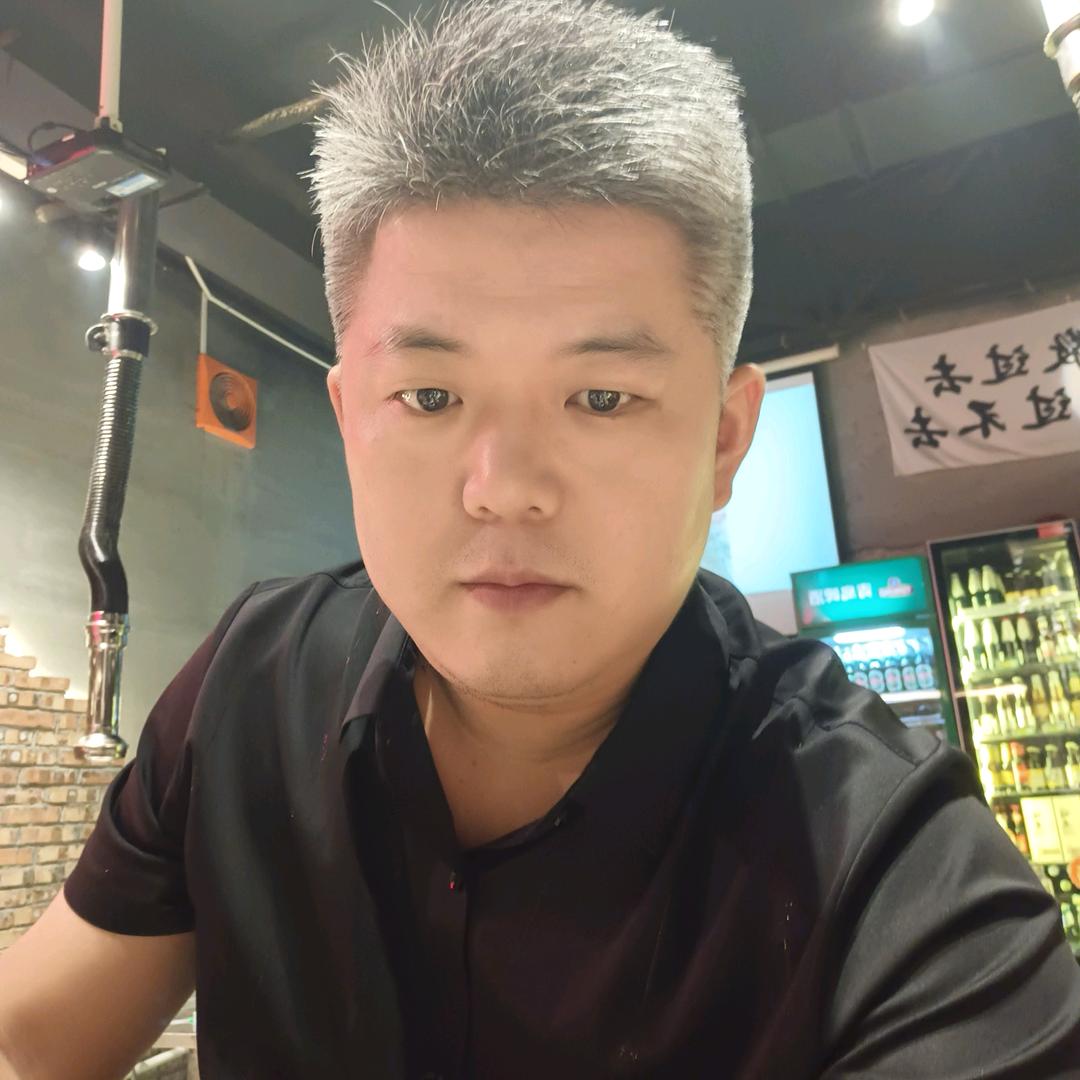 全福人家平阴家宴华仔教做菜