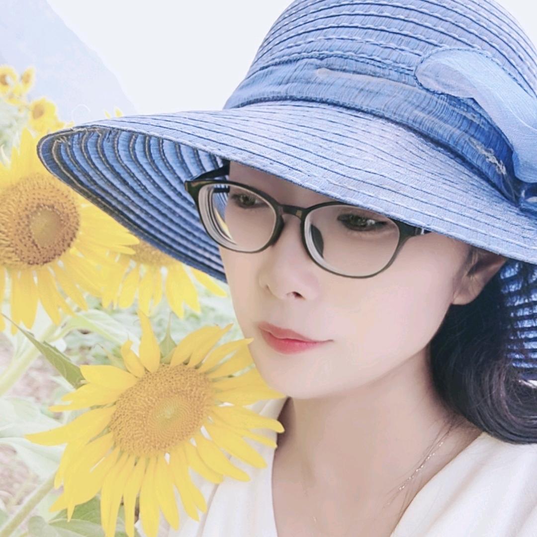 玉颜、浅笑