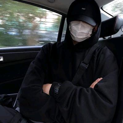 金钱美酒凯子是狗