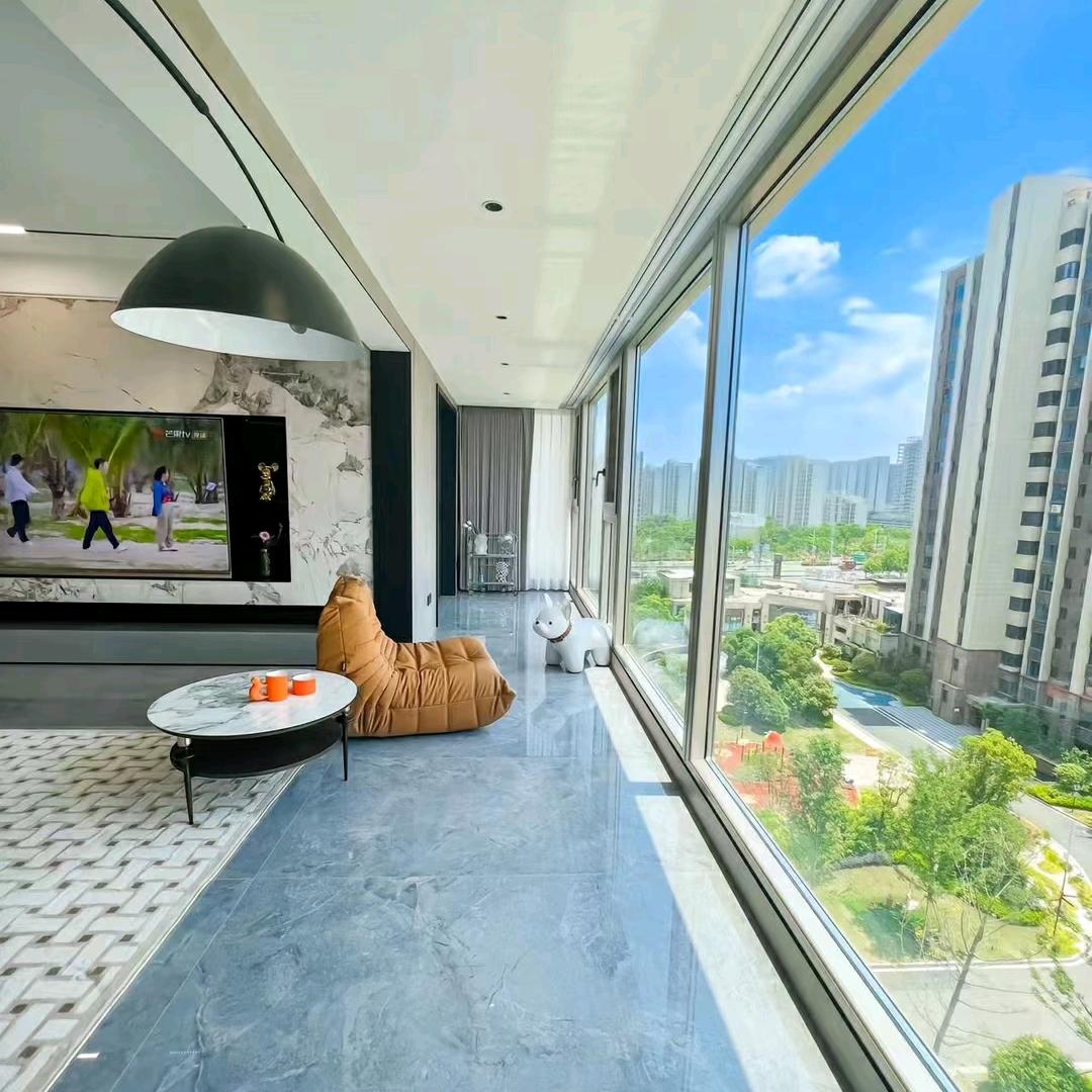 索顿门窗 武汉总店（封阳台）