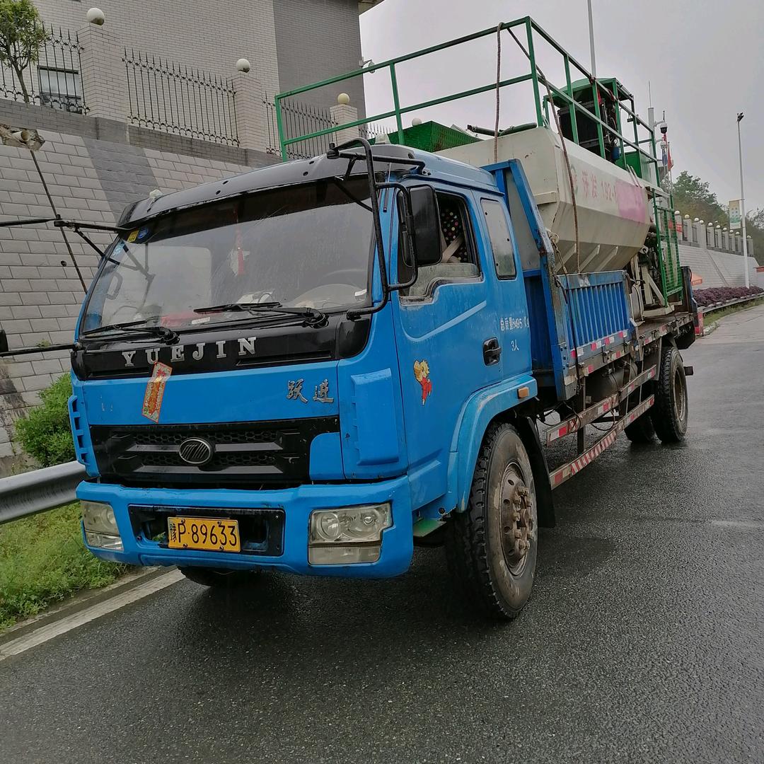 专业护坡绿化，客土喷播