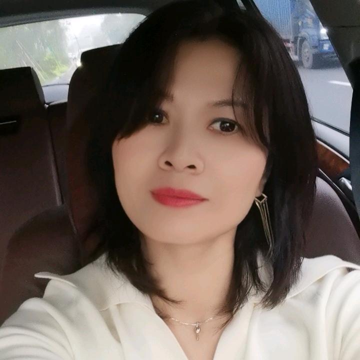 佳佳（＋＋）