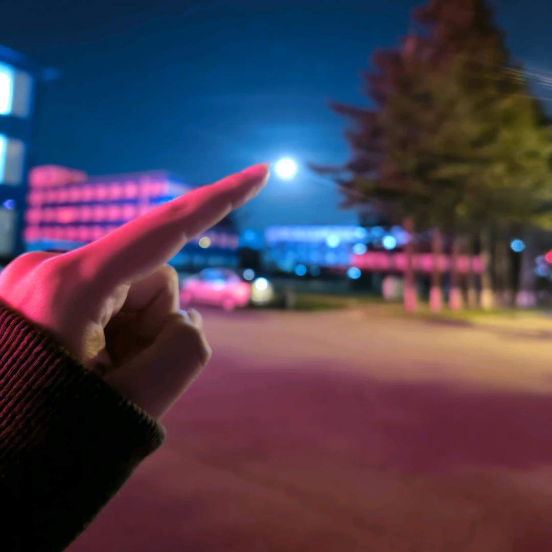 若是月亮还没来