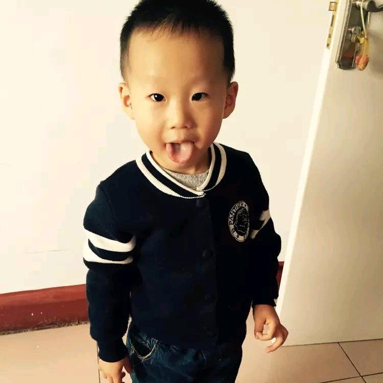 我爱羊肉串和小龙珠