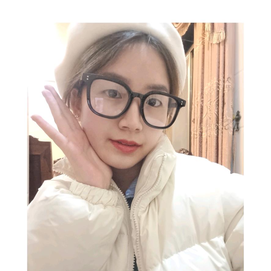 小孔🍓