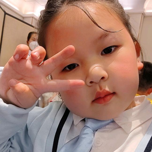 努力的小娘子