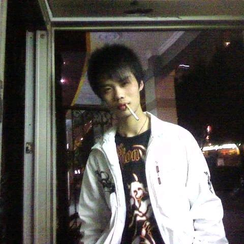小怪兽 