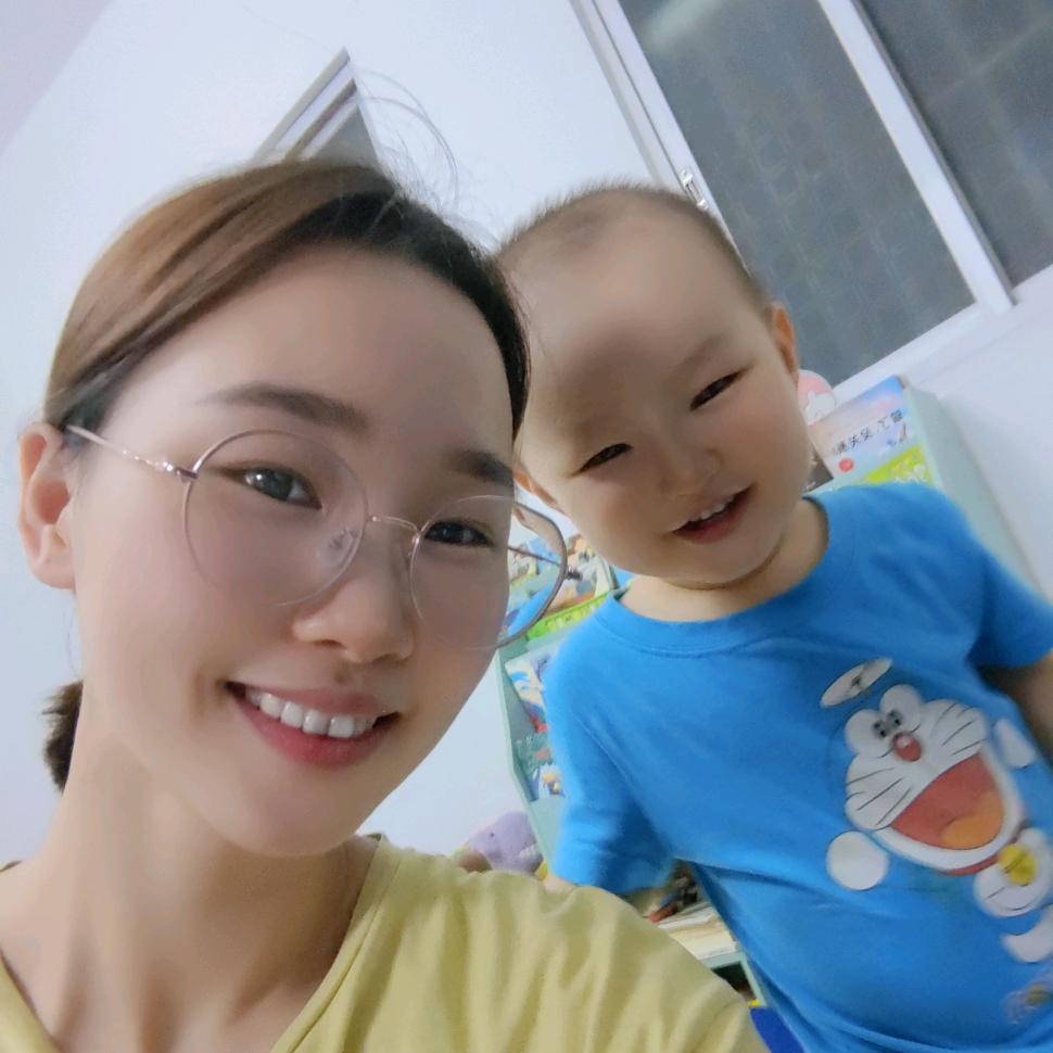 热爱生活的小胡同学