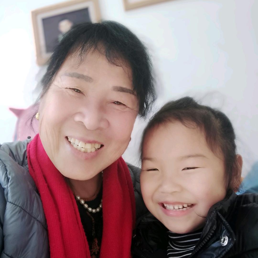 笑笑奶奶