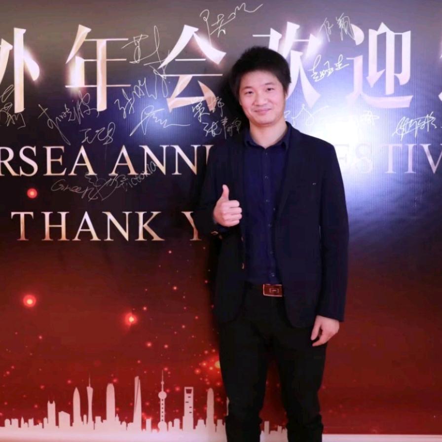小辉哥直播运营