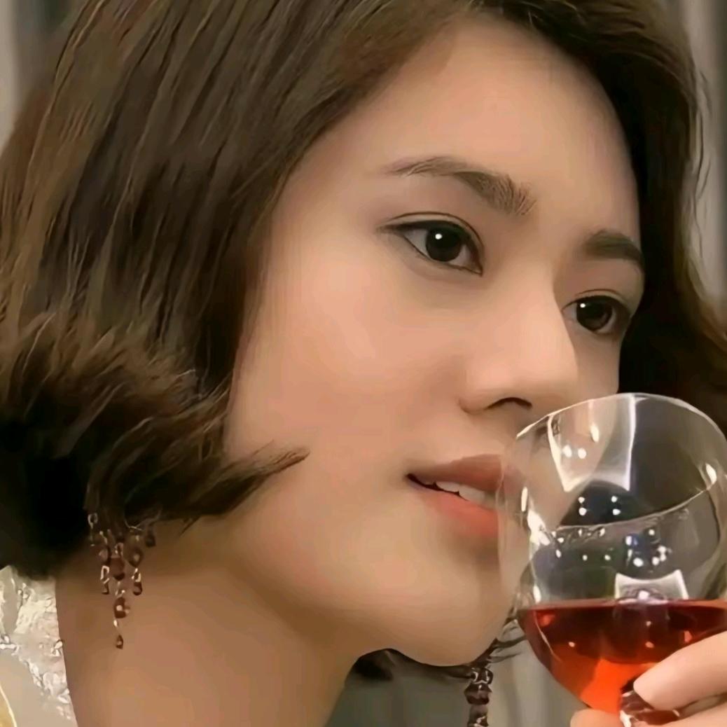 一笑而过《🤝谢谢关注和点赞》