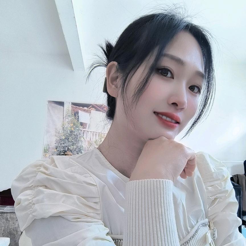 贝 贝 糖