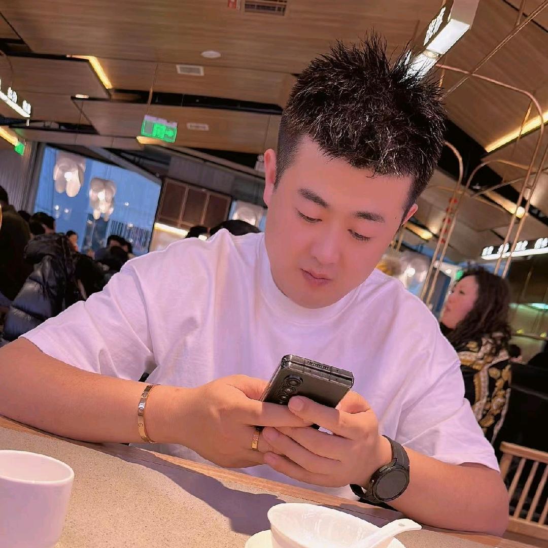 Tt。