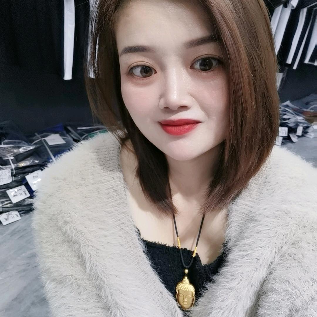 曹县后街自由人男装～苏苏