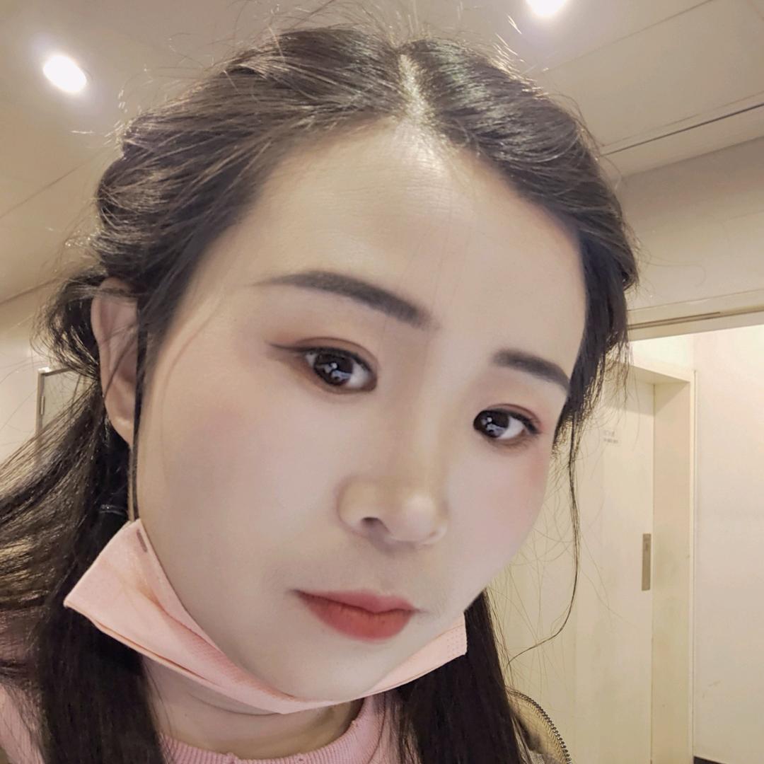 彤浩