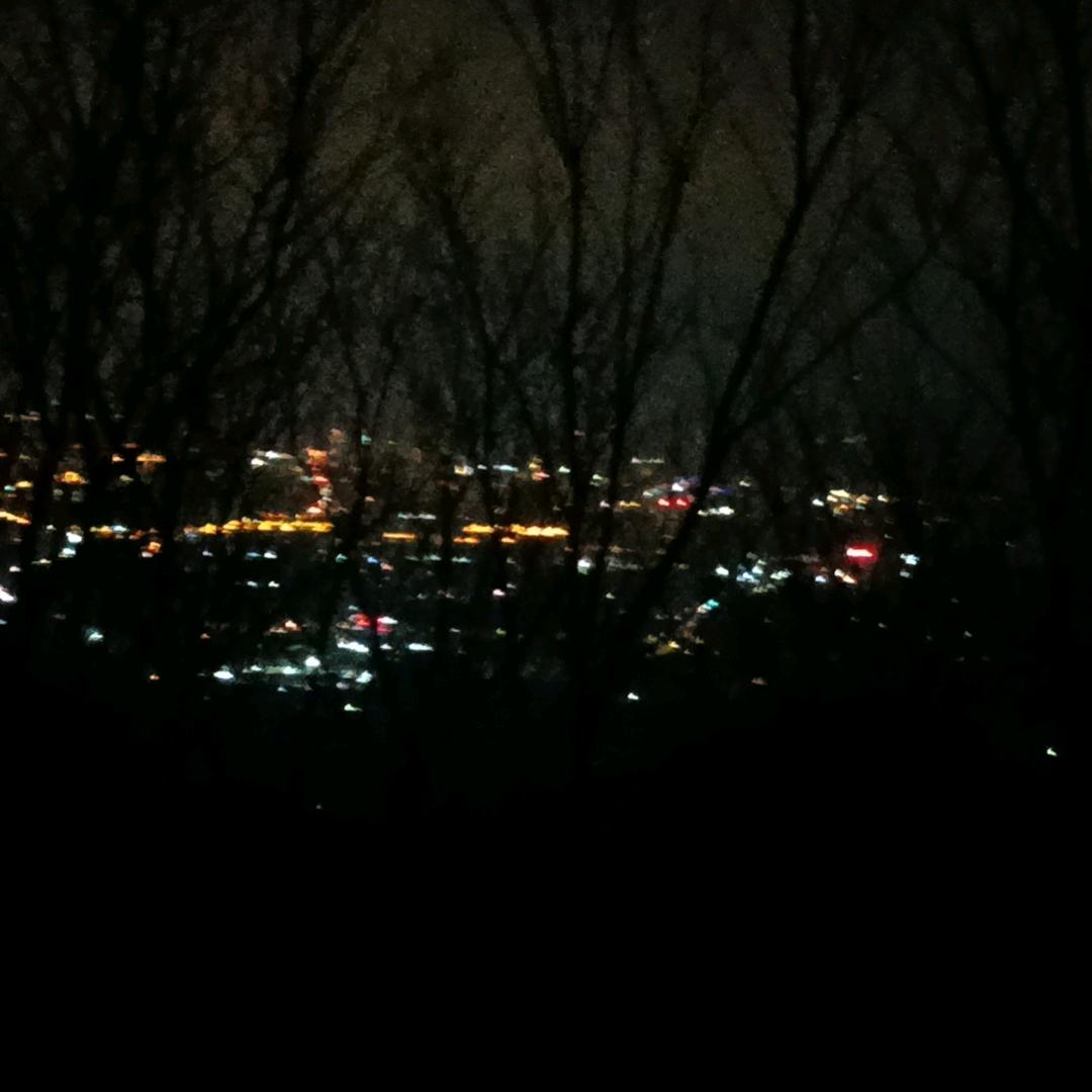 ℋღ᭄大眼邓小眼💗࿐