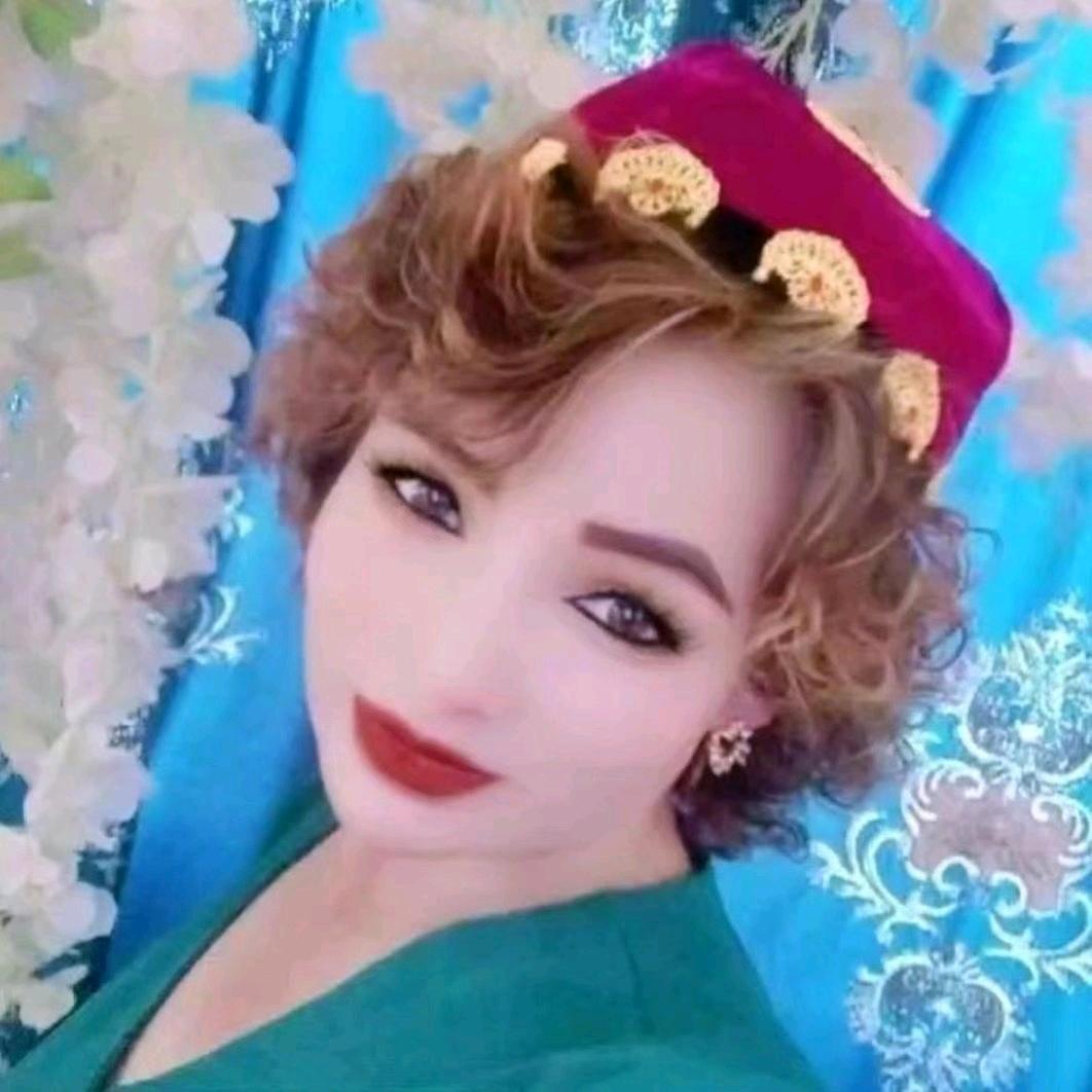 帕提古丽16699968754