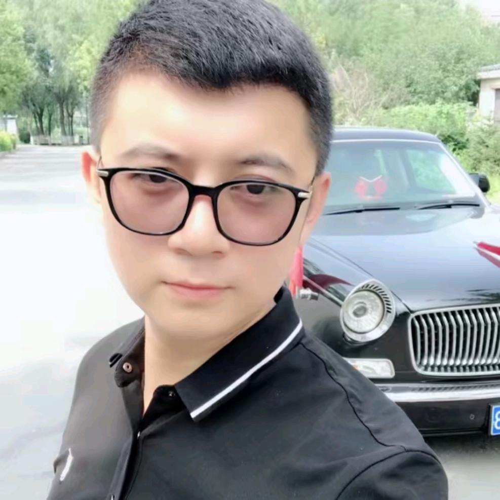 哈尔滨  姜洋
