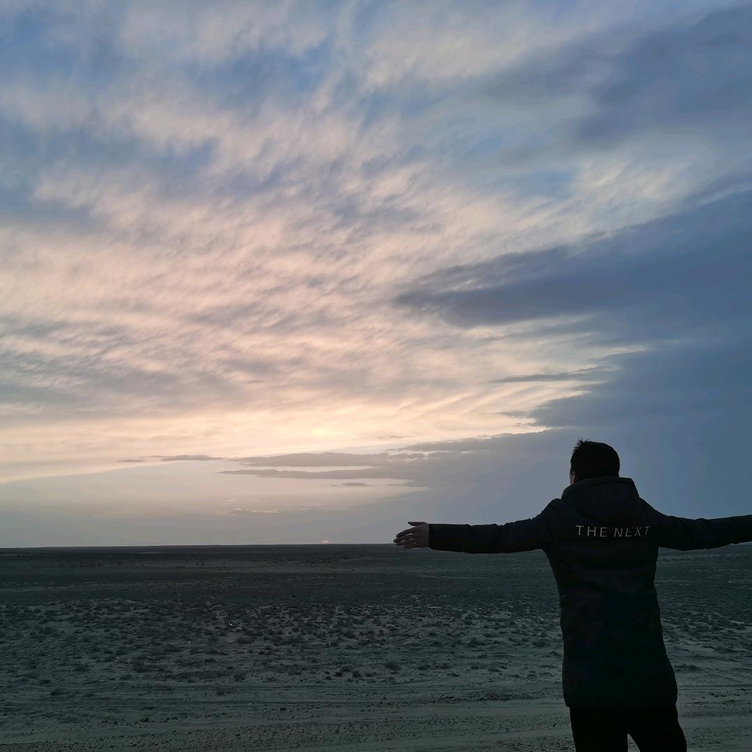 有个青年ai你一生