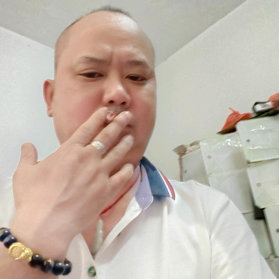 利川星艺雷泉富