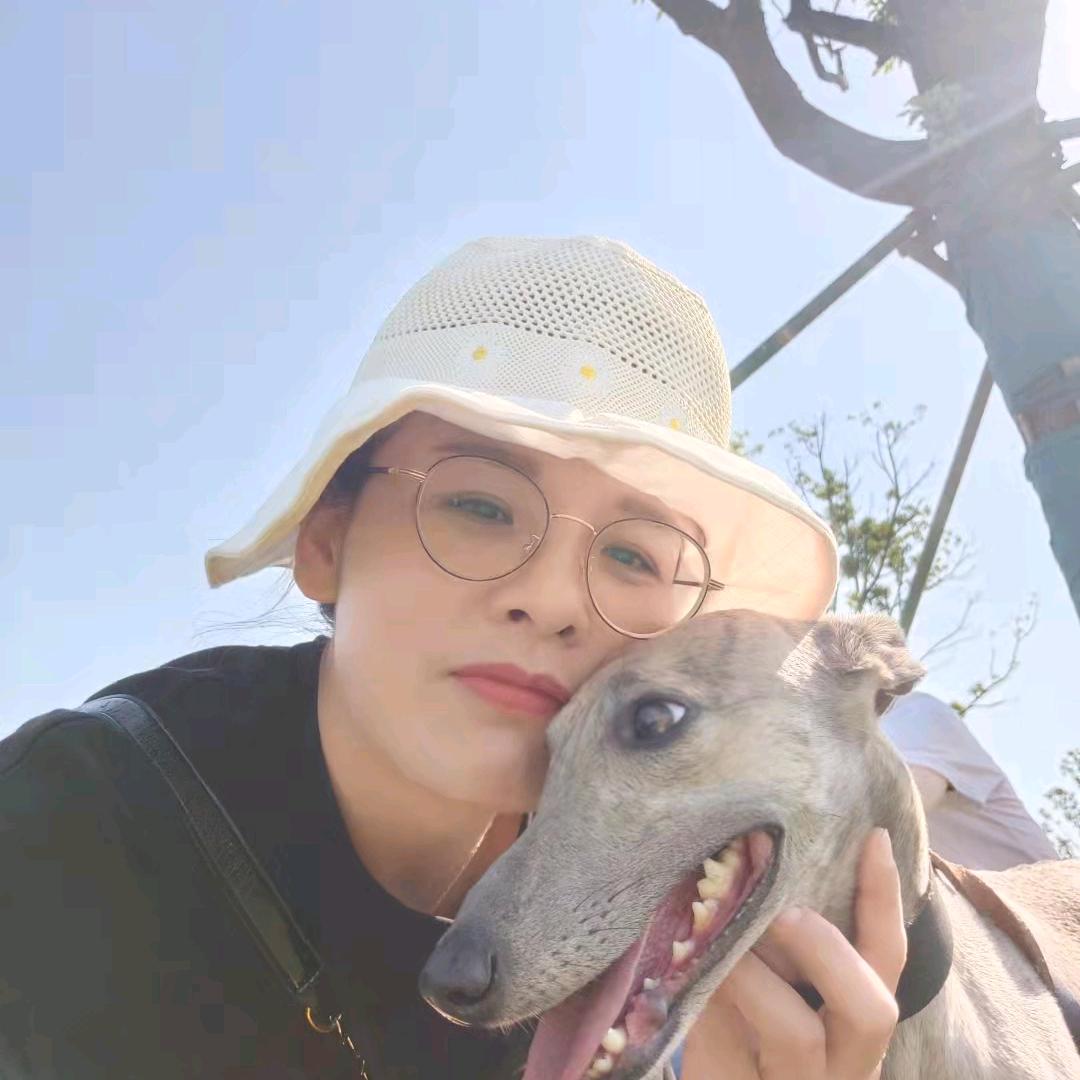 小伍很哇塞🌈🌈