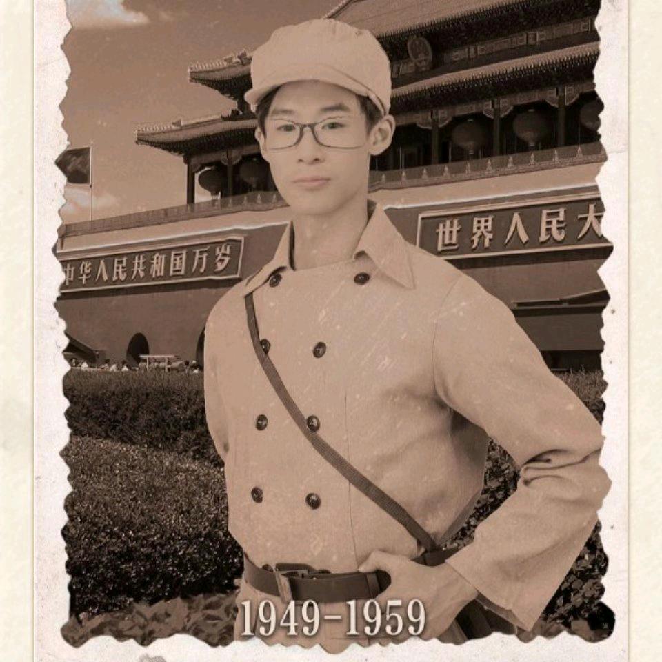 挑粪男孩