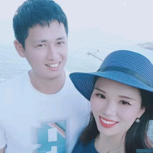 不锈钢玻璃小楚
