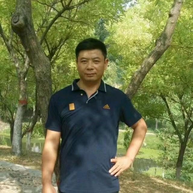 李明