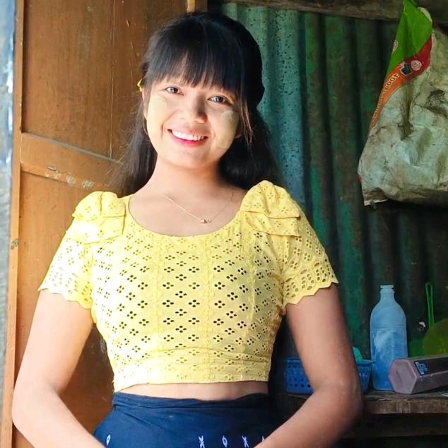 ဒေါ်ဆောင်းလေး