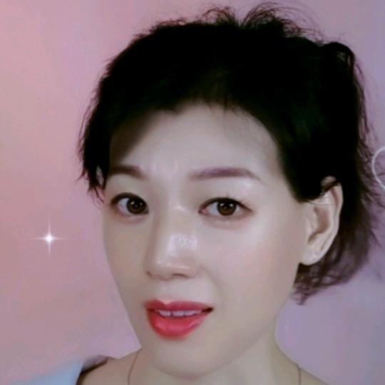娜娜@
