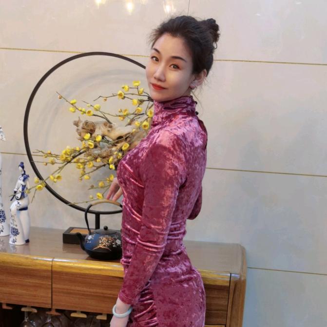 小桃子姐姐