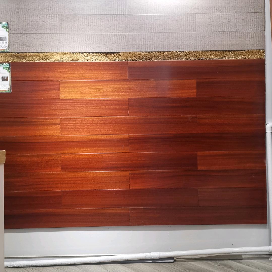 富润家木地板-小黄