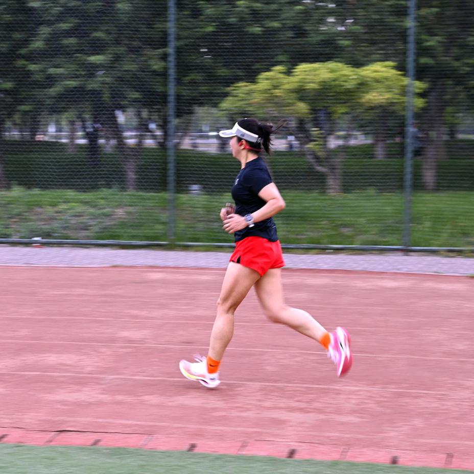 来约跑吧～雪梅姐