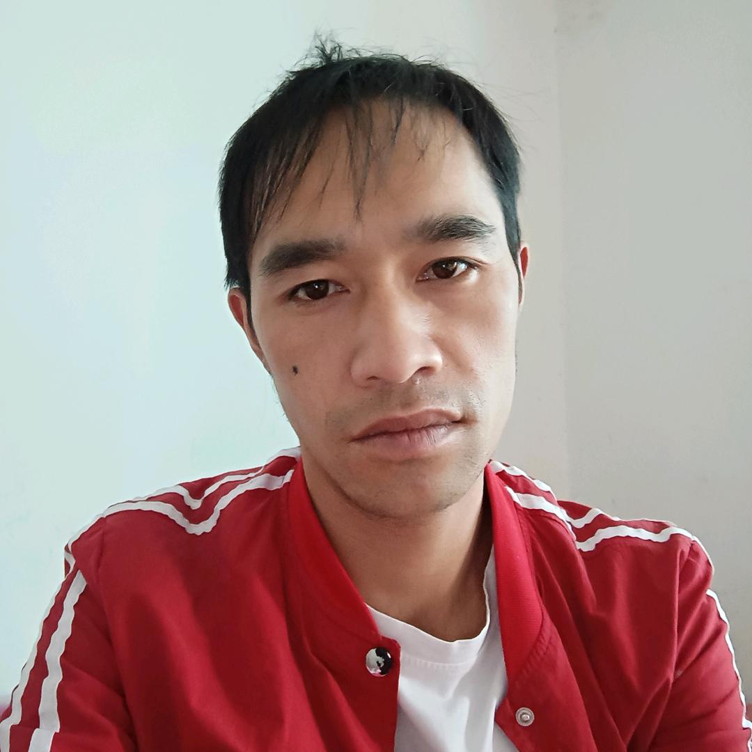 简称╭(╯四ε少╰)╮