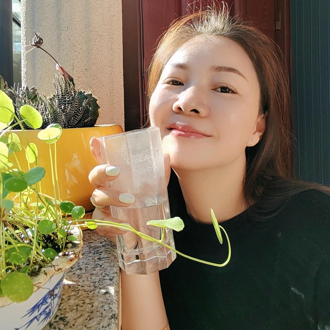 夏语阡（柳叶儿）