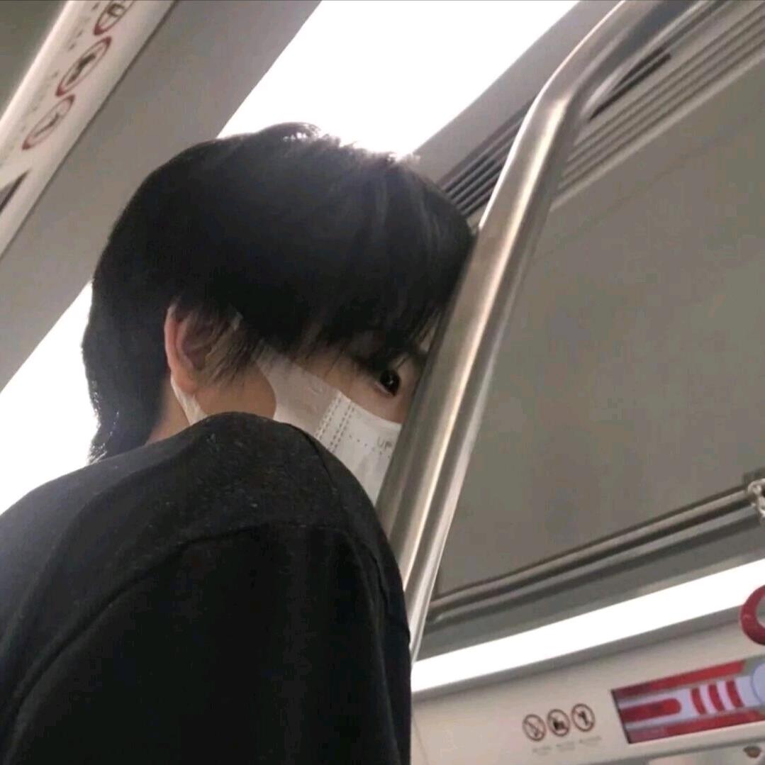 神明歌颂浪漫