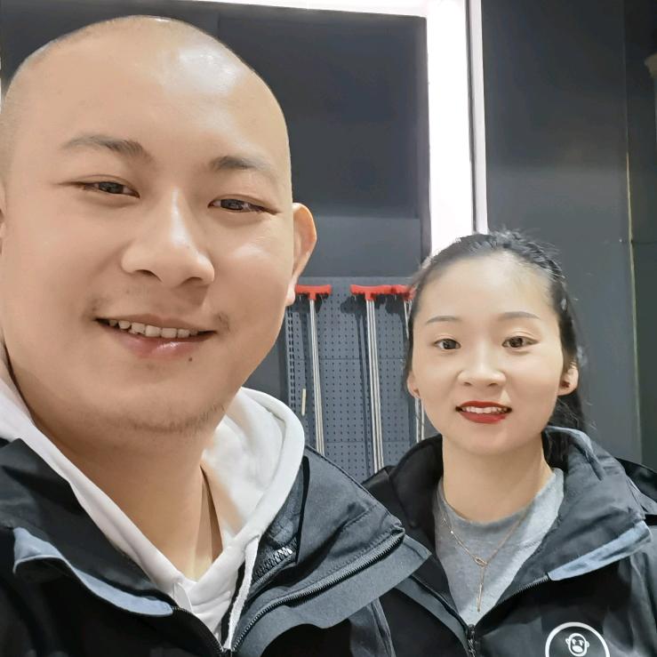 自贡皮修王汽车内饰改装厂