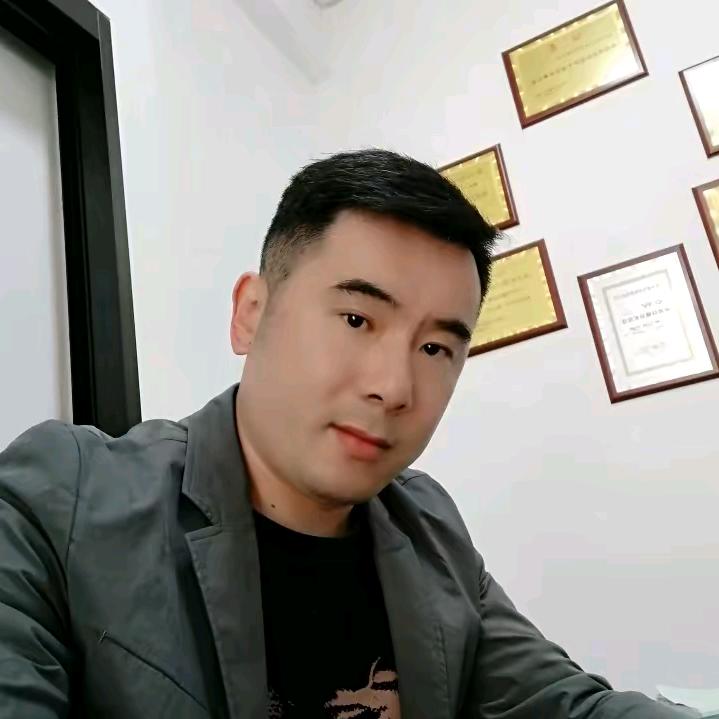 小锦哥