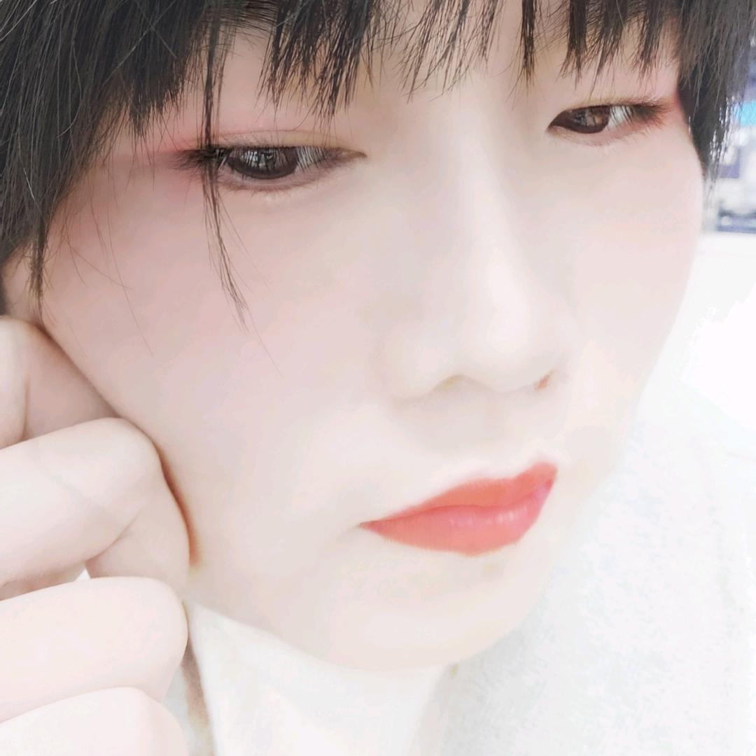 一朵白云