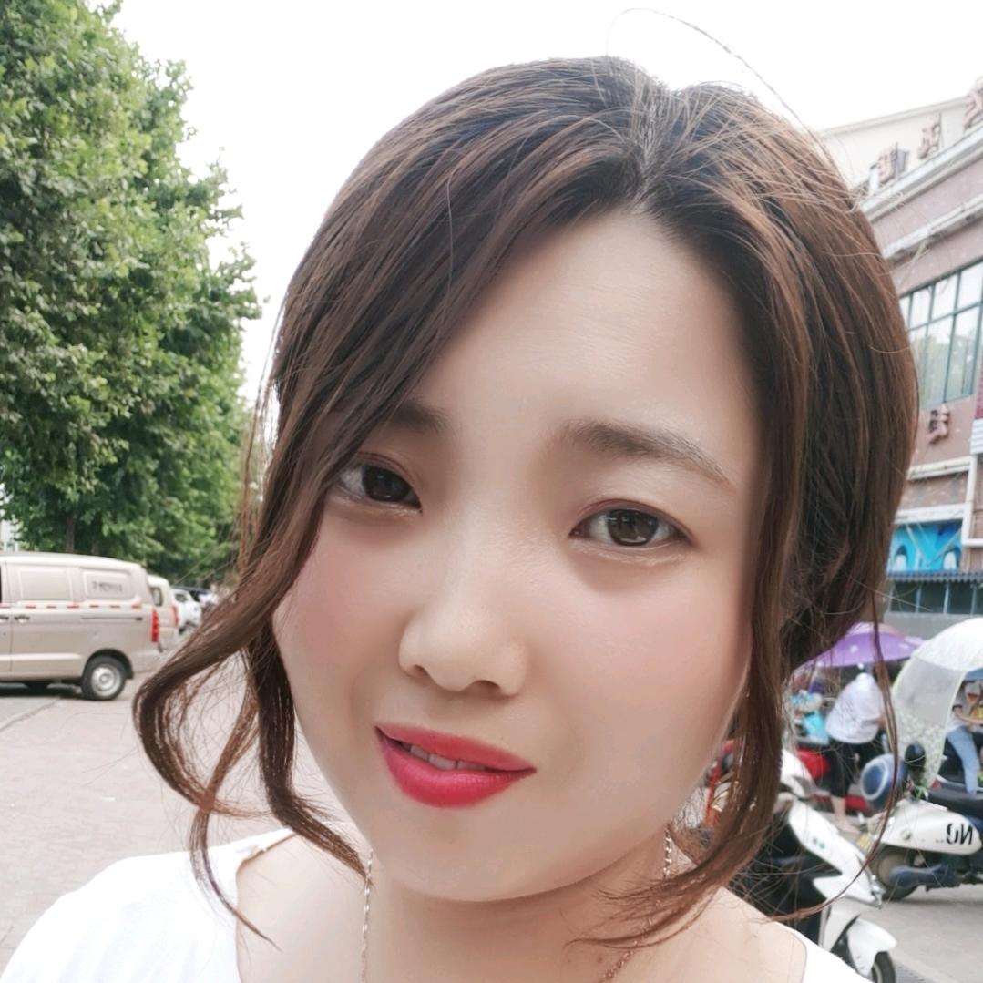 丫头静静
