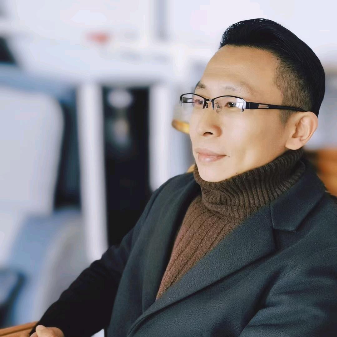 拳手切韭菜煎包～子一