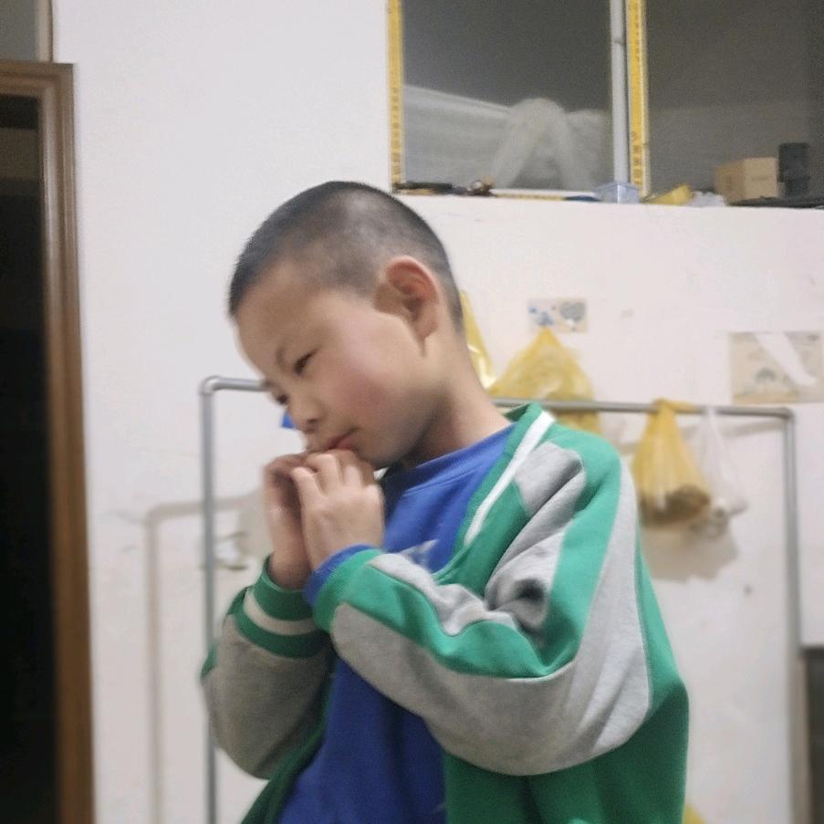 冉航飘飘